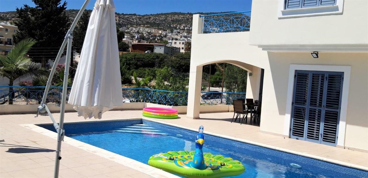 "Fun In The Sun" Villa Peyia Exterior photo
