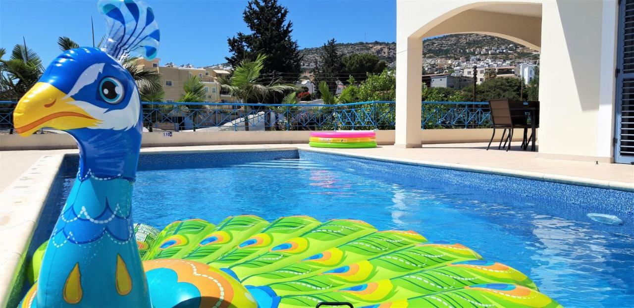 "Fun In The Sun" Villa Peyia Exterior photo